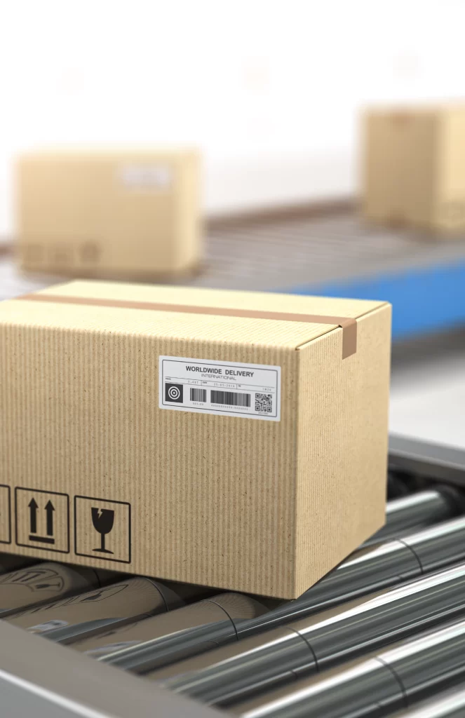 Fabricante de etiquetas autoadheribles para cajas de cartón en logística