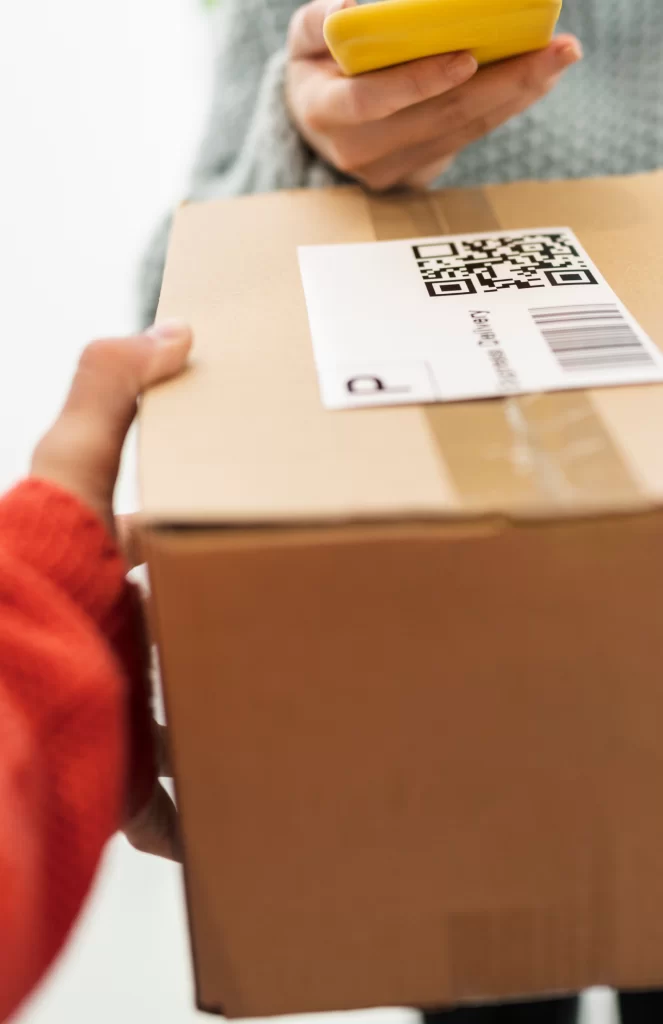Etiquetas Adhesivo, Etimex Digital, Etiqueta de color negro, Etiqueta con identificador en código de barras para logistica y transporte.